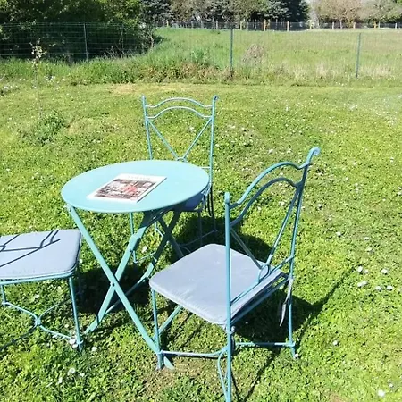Casa vacanze La Maison De La Fée Saint-Genest-d'Ambiere