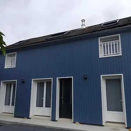 La Maison De La Fée Saint-Genest-d'Ambiere